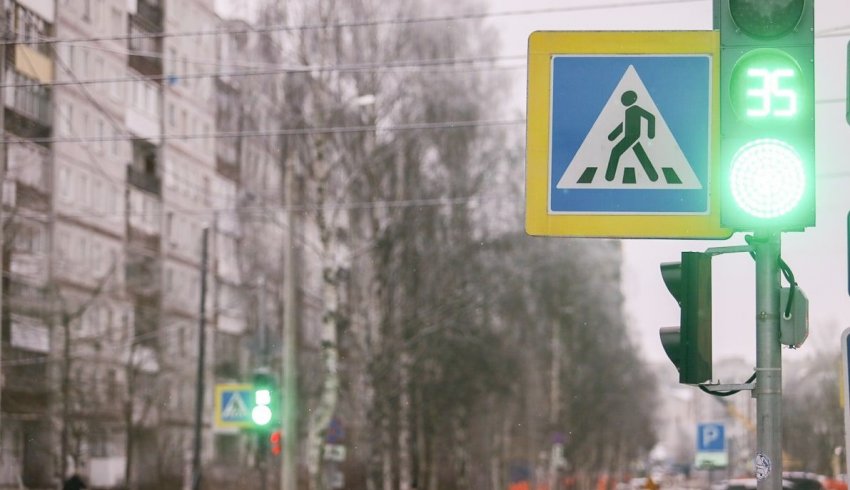 18 млн рублей будет направлено в муниципалитеты Поморья на модернизацию пешеходных переходов и светофоров