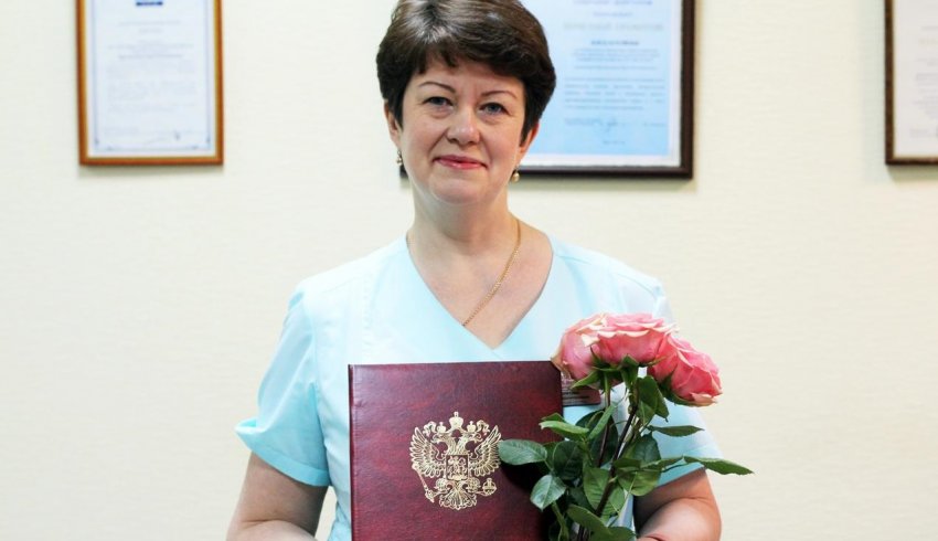 Медсестру первой горбольницы Архангельска, оказавшую первую помощь пассажиру автобуса, отметило руководство учреждения