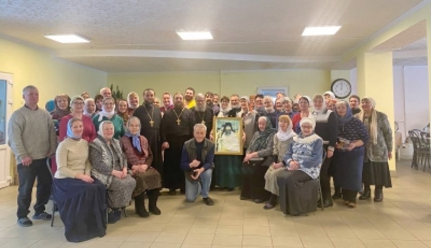 Экипаж милосердия: архангельские православные врачи провели приемы на Пинежье