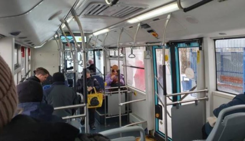 В будущем Архангельск сможет обойтись без кондукторов в автобусах