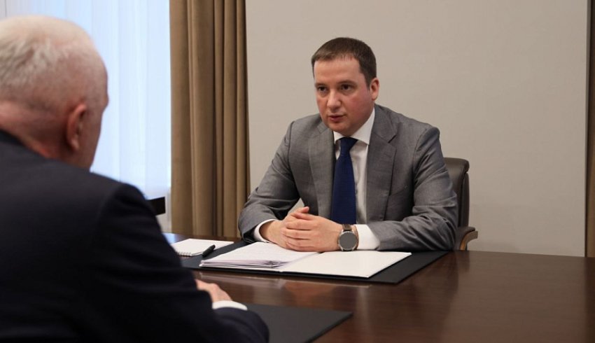 Александр Гуцан и Александр Цыбульский обсудили вопросы поддержки участников СВО