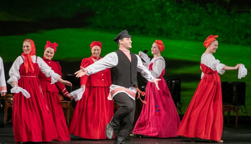 Северный русский народный хор примет участие во Всероссийском хоровом фестивале в Пскове 