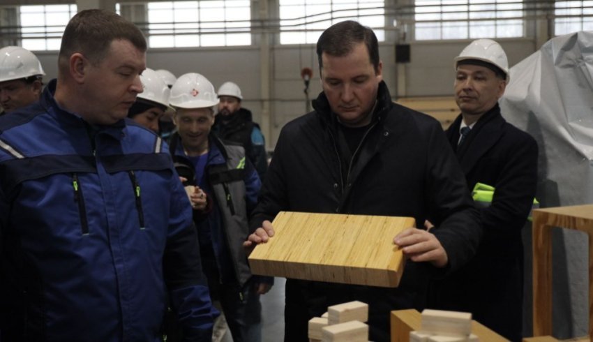 В Поморье планируют начать возведение деревянных домокомплектов для расселения аварийного жилья