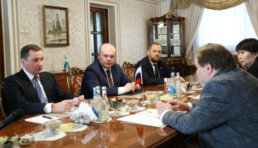 Александр Цыбульский встретился с Чрезвычайным и Полномочным Послом России в Республике Узбекистан Олегом Мальгиновым