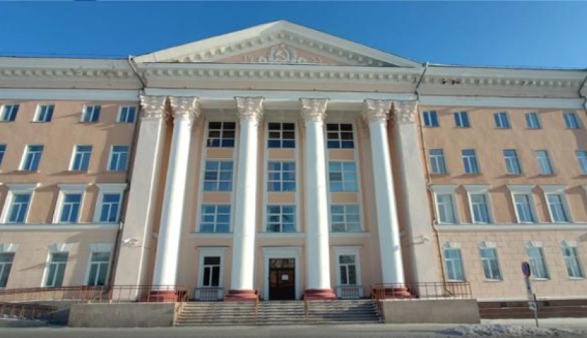 Решившие подкупить сотрудника Росимущества в Архангельске бизнесмены пойдут под суд