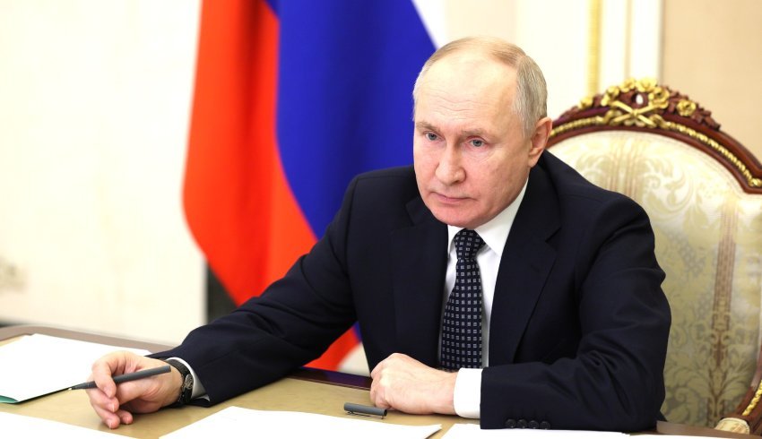 Президент России поручил оказать поддержку Комитету семей воинов Отечества и вдовам участников СВО