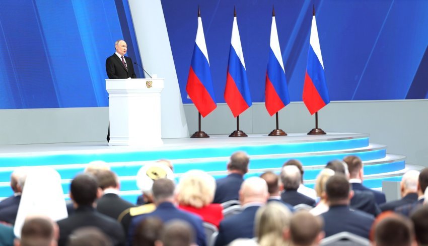 Владимир Путин назвал развитие Северного морского пути в числе приоритетных задач