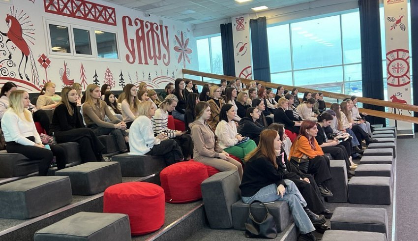 Архангельская область активно развивает просветительскую деятельность среди молодежи, ключевым звеном в которой является Российское общество «Знание»