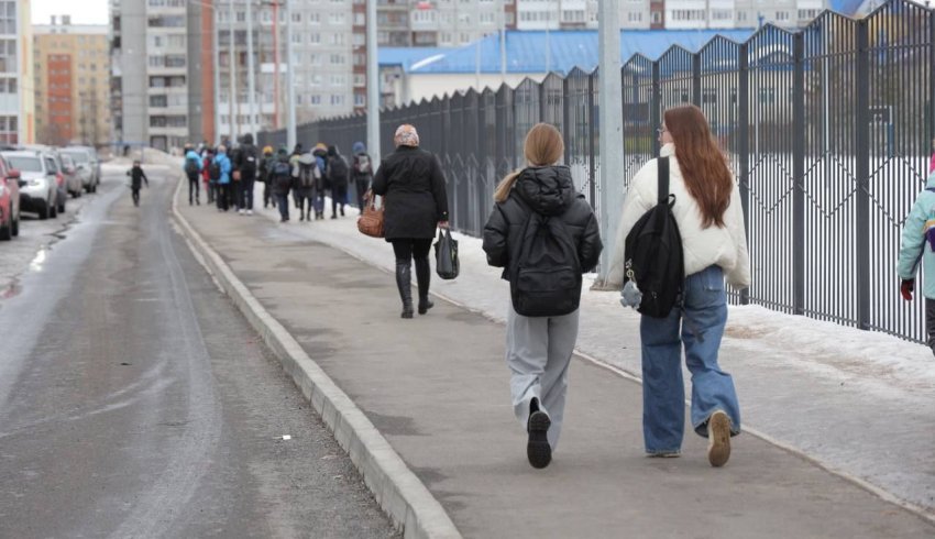 В Архангельске и Северодвинске отремонтируют 11 км дорог к образовательным учреждениям