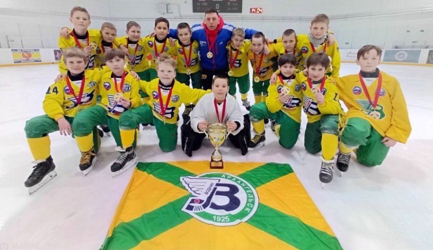 "Водник-2013" стал победителем национального турнира по мини-хоккею в России