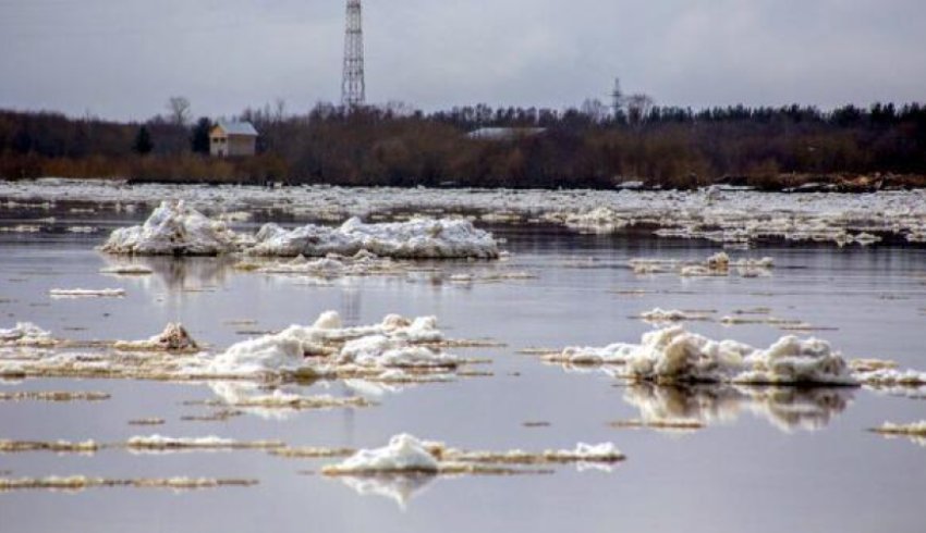 Сроки подхода основного ледохода к Архангельску снова сдвинулись