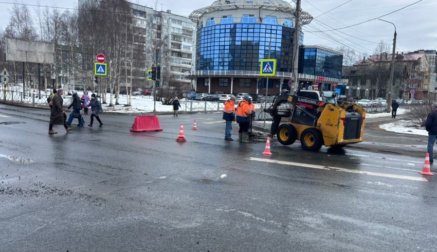 На проспекте Ломоносова в Архангельске начался ремонт в рамках дорожного нацпроекта