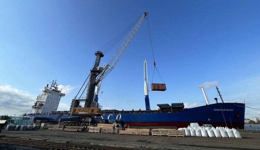 Субсидированный каботажный рейс снова отправится из морского порта Архангельск по Севморпути