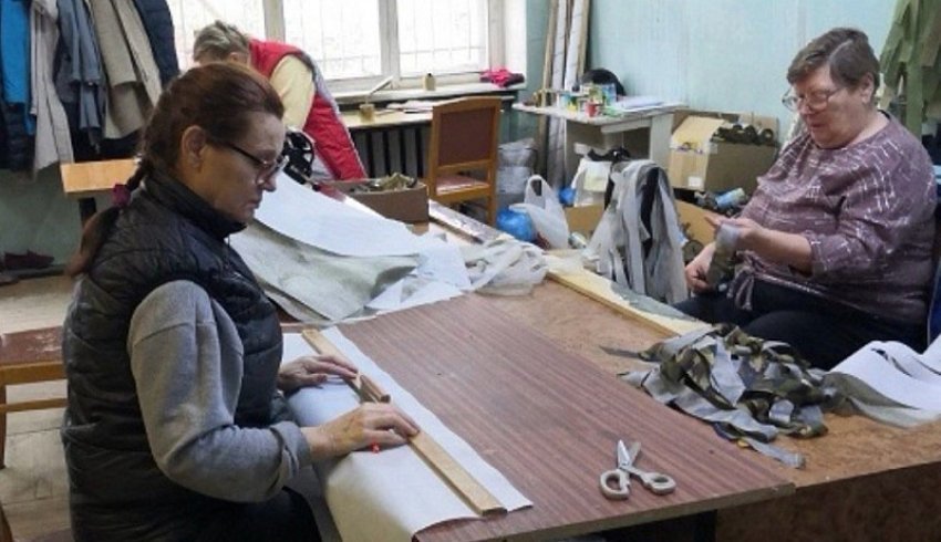 Жители Красноборского округа оказывают помощь нашим землякам – участникам СВО