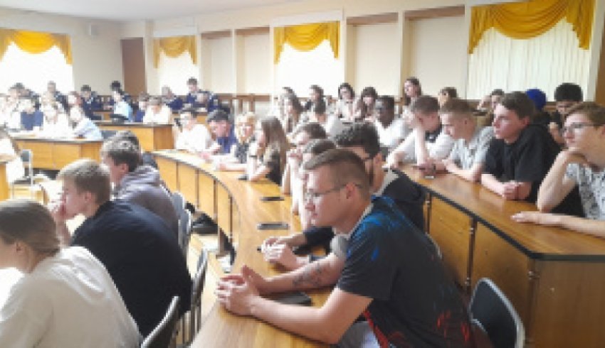 Студенты Архангельска обсудили вопросы безопасности в молодёжной среде
