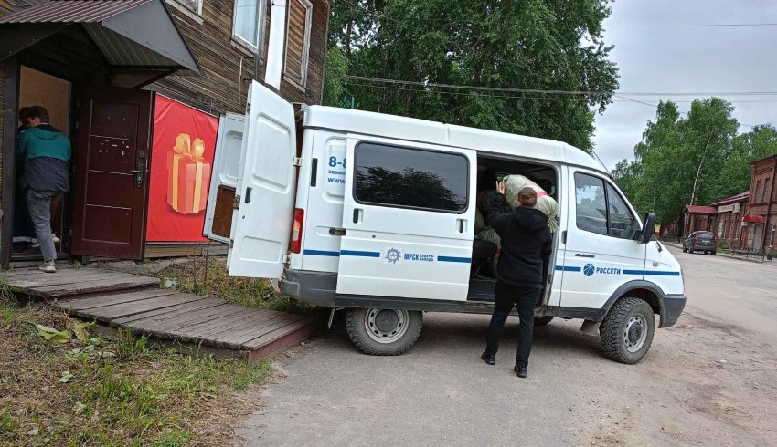 Бойцам СВО отправлена очередная партия гуманитарной помощи жителей Шенкурского округа