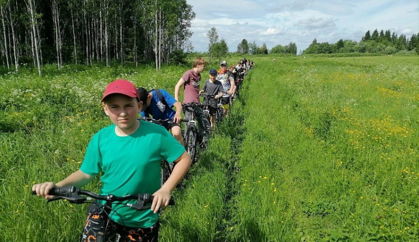 Более 350 юных северян выбрали активный отдых в палаточных лагерях Поморья