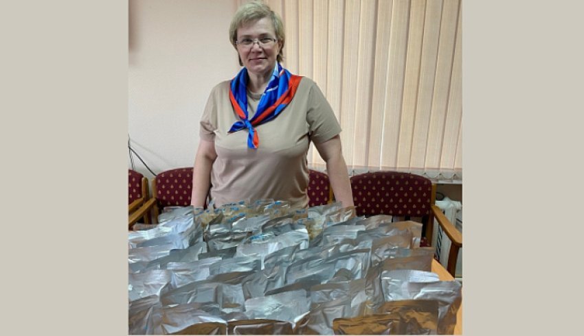 Жительница Архангельской области передала большую партию домашних заготовок военнослужащим в зону СВО