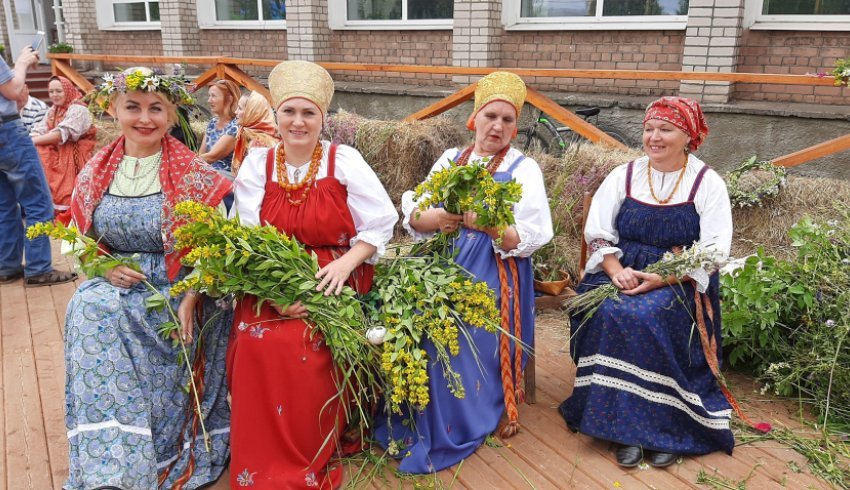 В Карпогорах пройдет фестиваль мастеров декоративно-прикладного творчества и фольклора