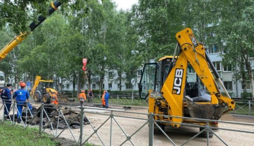 В Архангельске в очередной раз перекроют Троицкий проспект для латания дыр