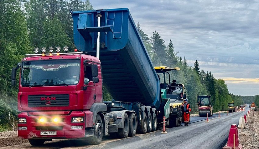 Более чем на 60 процентов уложен нижний слой асфальтобетона на трассе Архангельск – Мезень