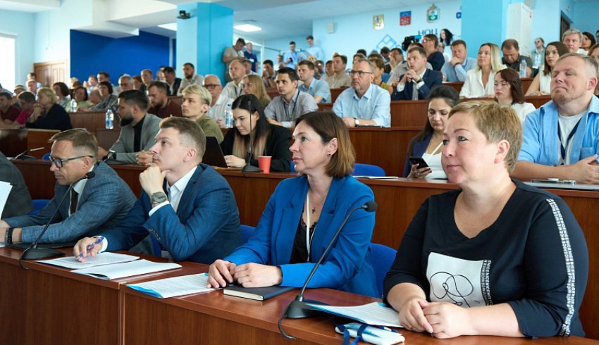 Приоритеты деятельности межвузовского кампуса «Арктическая звезда» обсудили участники стратегической сессии в Архангельске