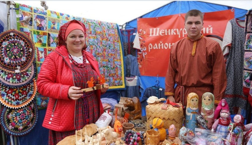 От Шенкурского округа участие в ярмарке примут четыре мастера, а также Шенкурский народный хор 