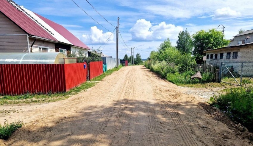 «Комфортное Поморье»: в деревне Куимиха в рамках проекта выполнили отсыпку дороги