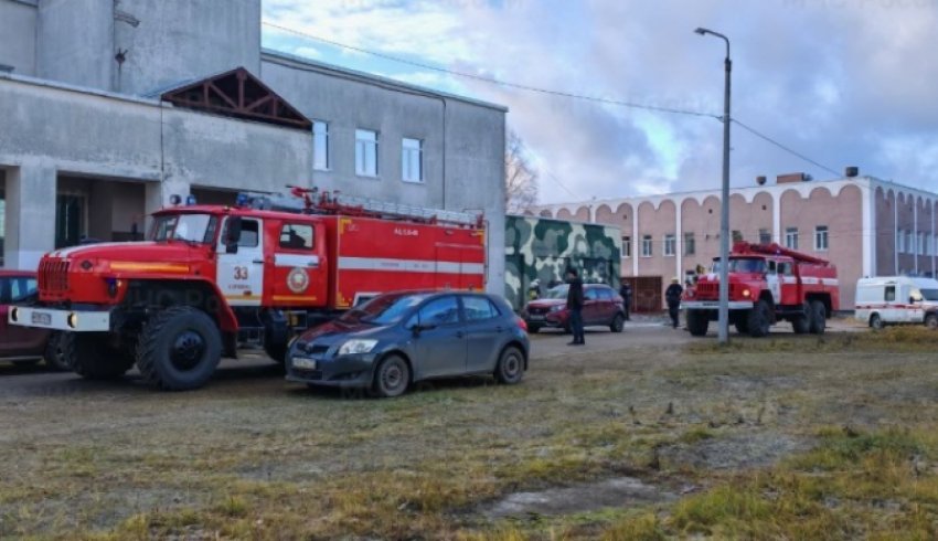 В Коряжме прошла пожарная тренировка в здании библиотеки