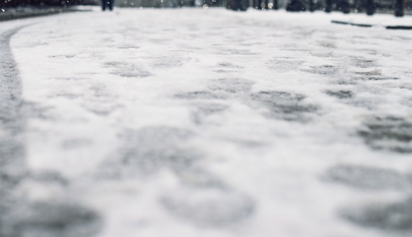 Советы по передвижению в условиях гололеда