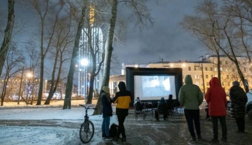 В Архангельске готовят уличный показ фестивального кино c ограничениями 18+