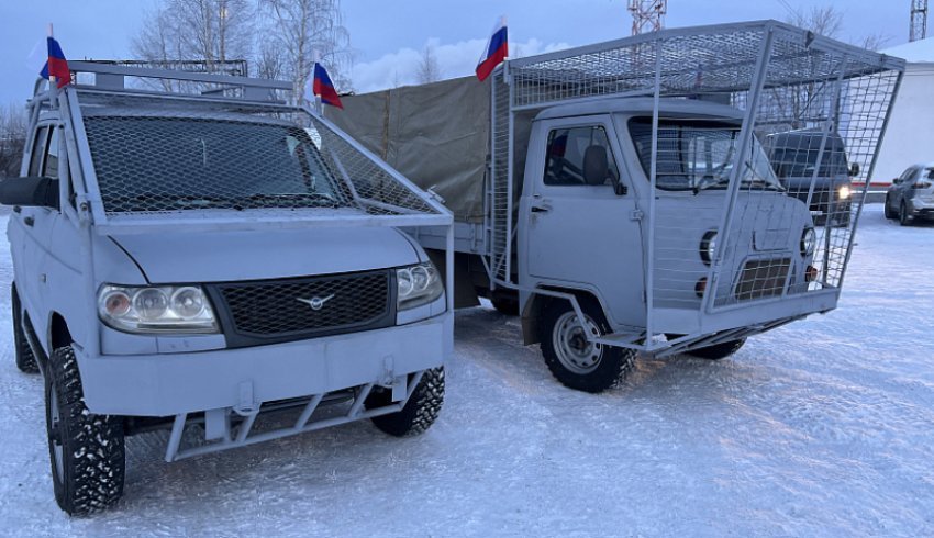 Севмаш передал военнослужащим в зону проведения СВО три транспортных средства и гуманитарный груз