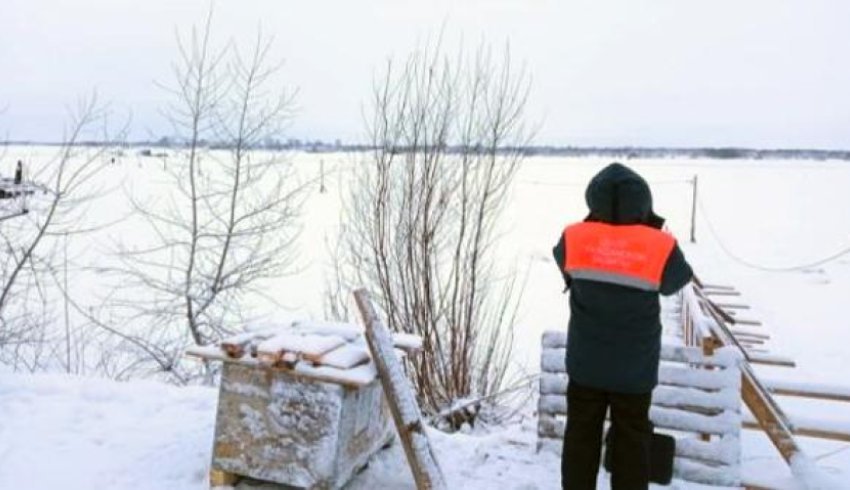 В Архангельске на Рождество запустили первую зимнюю пешеходную переправу