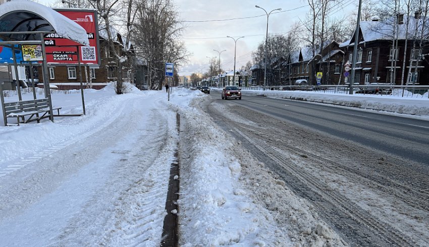 Госавтоинспекция напоминает водителям о необходимости выбирать скорость с учетом метеоусловий