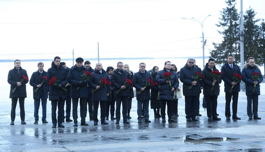 В Архангельск прибыли дипломаты Бразилии, Казахстана, Китая, Малайзии, Марокко, Монголии, Саудовской Аравии и Узбекистана