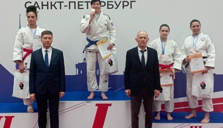 Александра Иванова представит Россию на чемпионате мира по джиу-джитсу 