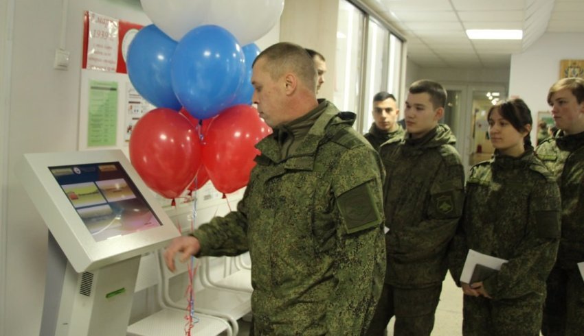 В преддверии Дня защитника Отечества военнослужащие Поморья приняли участие в донорской акции