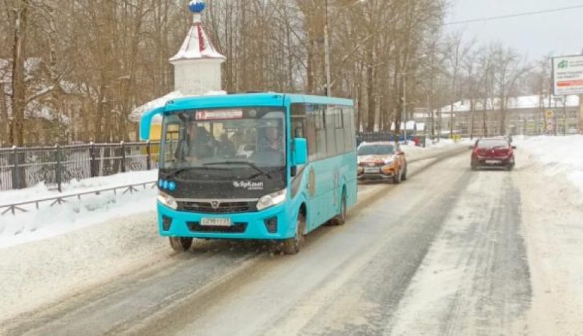 Без частников и кондукторов: в Новодвинске на линии вышли муниципальные автобусы