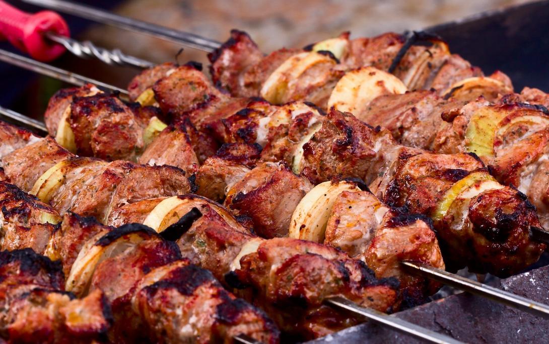 Мясо будет нежным и сочным — топовый маринад для шашлыка: и для свинины, и для баранины