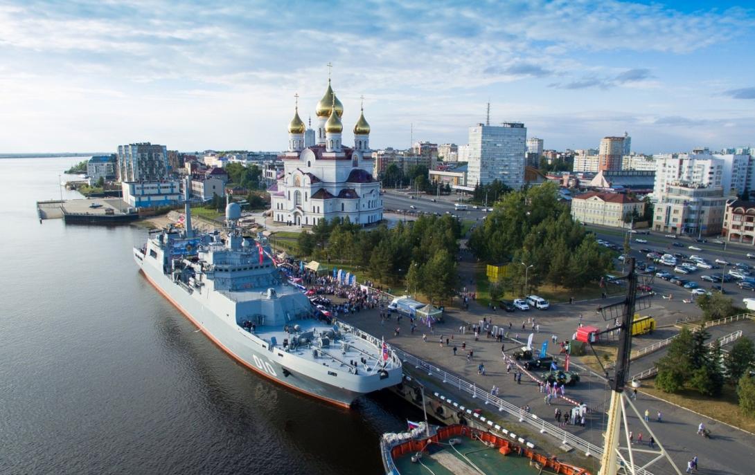 В Архангельске перекроют проезды к набережной из-за прибытия десантного корабля