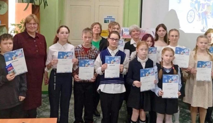 Школьники Шенкурского округа приняли участие в муниципальном и региональном этапах конкурса «Живая классика-2024»