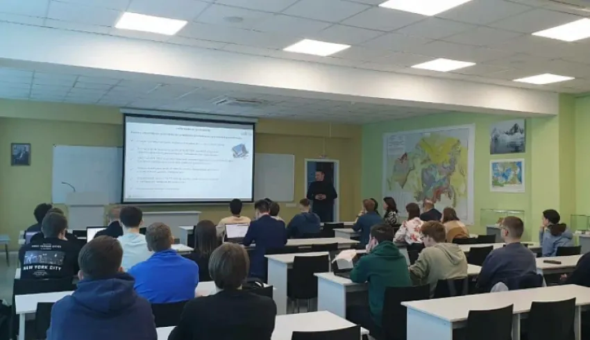 Студенты САФУ ознакомились с деятельностью минстроя Архангельской области