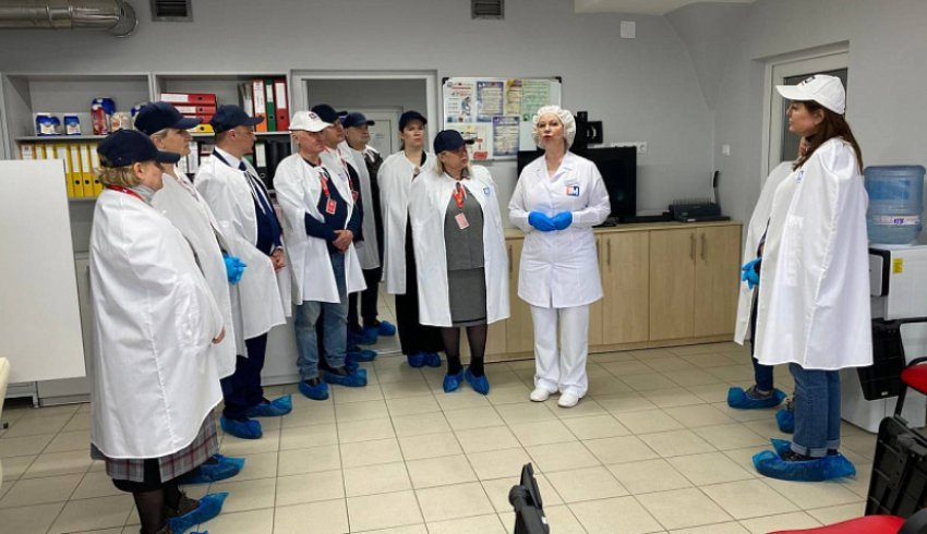 Представители агропромышленного комплекса и торговли Поморья посетили белорусские предприятия, занимающиеся переработкой молока и выращиванием саженцев