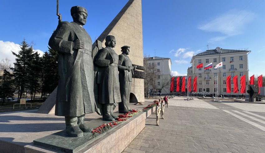 Юные архангелогородцы отдают дань памяти подвигу героев Великой Отечественной войны