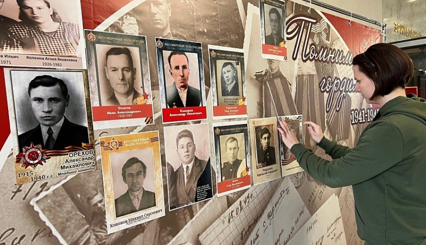Портреты героев на «Стене памяти»
